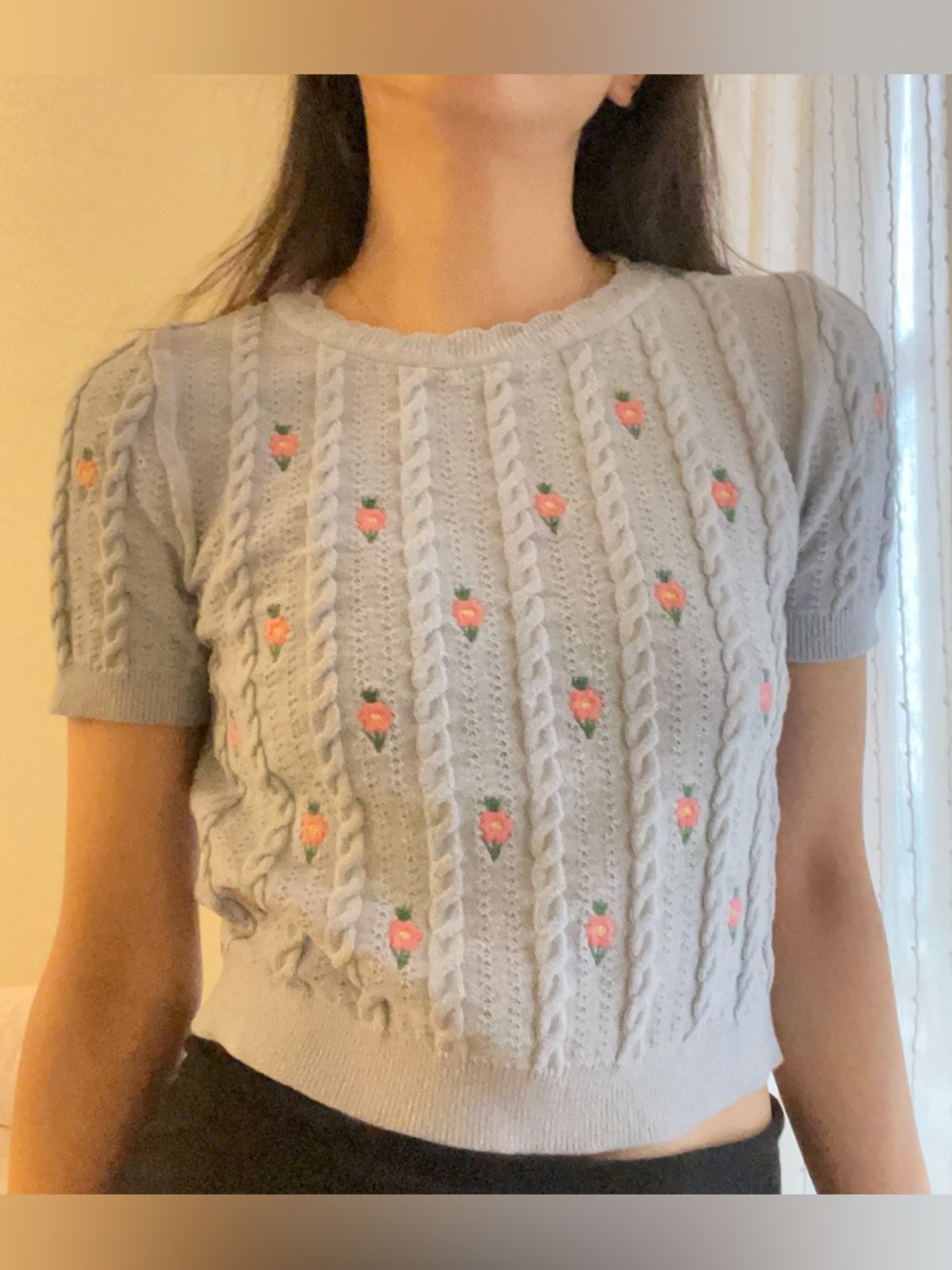 Women’s Light Gray Cable Knit Floral Embroidered Short Sleeve Top
